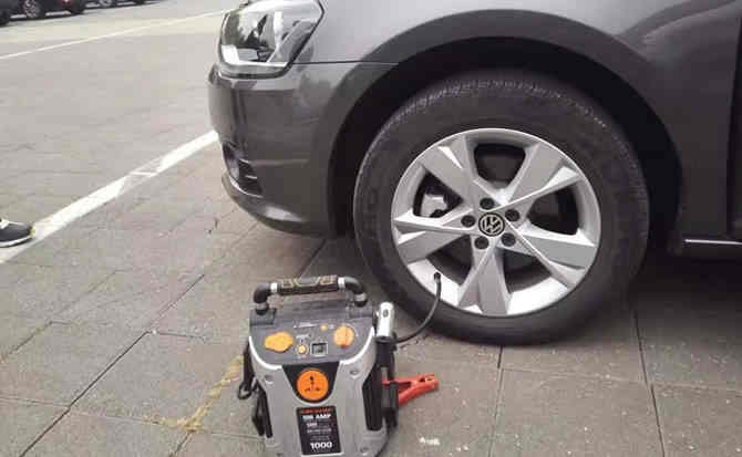 章丘区汽车搭电案例